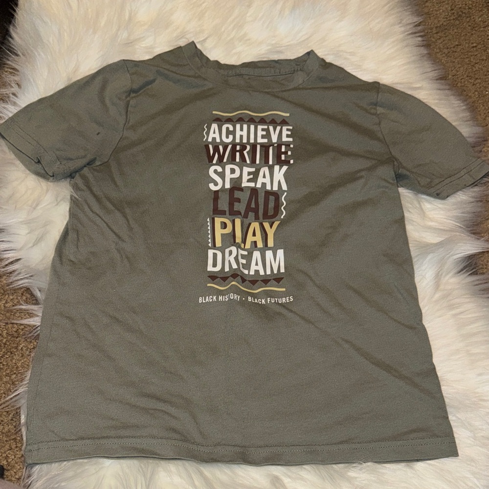 Abercrombie and fitch Graphic Tee Inspirational Text black history kids shirt